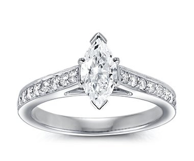 The Queen Diamond - 1,00 ct Zentraldiamant + 0,64 ct Seitensteine Diamantring in Weissgold