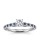 The Queen Diamond - 0,40 ct Zentraldiamant + 0,20 ct Seitensteine / 0,20 ct Saphir Diamantring in Weissgold