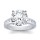 The Queen Diamond - 5,00 ct Zentraldiamant + 0,60 ct Seitensteine Diamantring in Weissgold