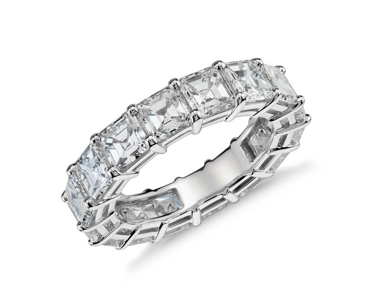 Original Empire 6,78 ct DIAMANTBANDRING MIT MEHREREN DIAMANTEN